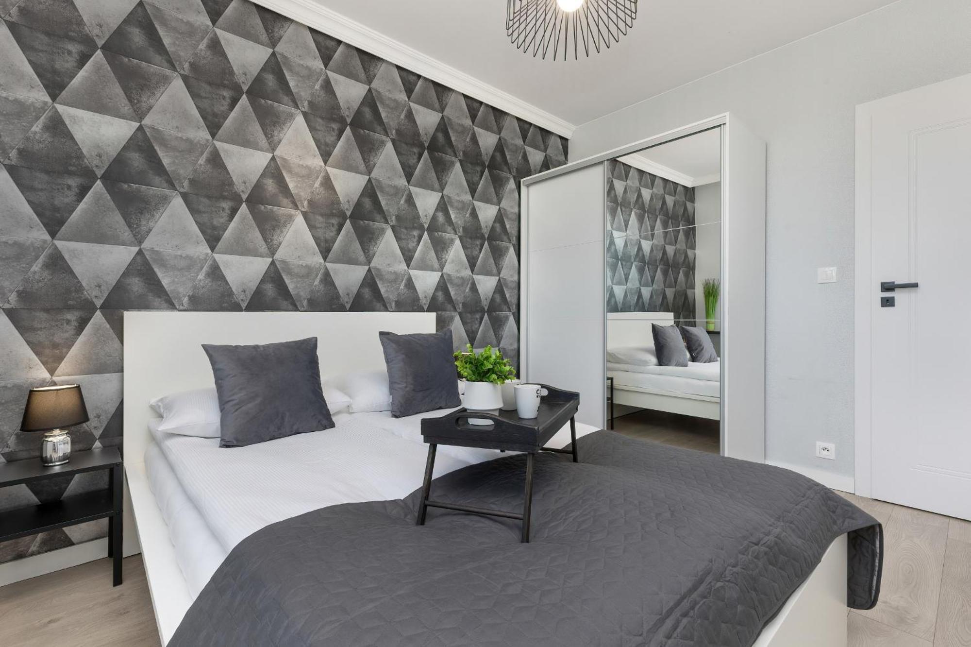 Podgorze Lipska Pet-friendly With Balcony And Parking By Renters Prestige Appartement *