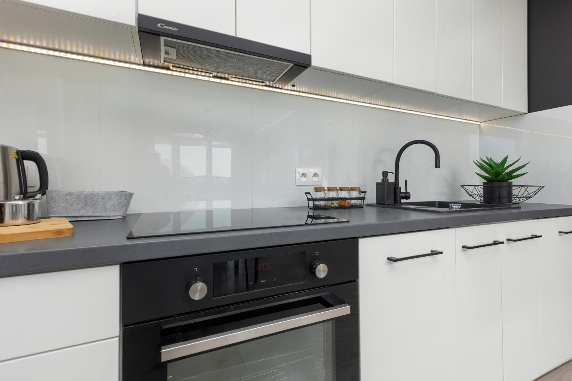 Appartement Podgorze Lipska Pet-friendly With Balcony And Parking By Renters Prestige *
