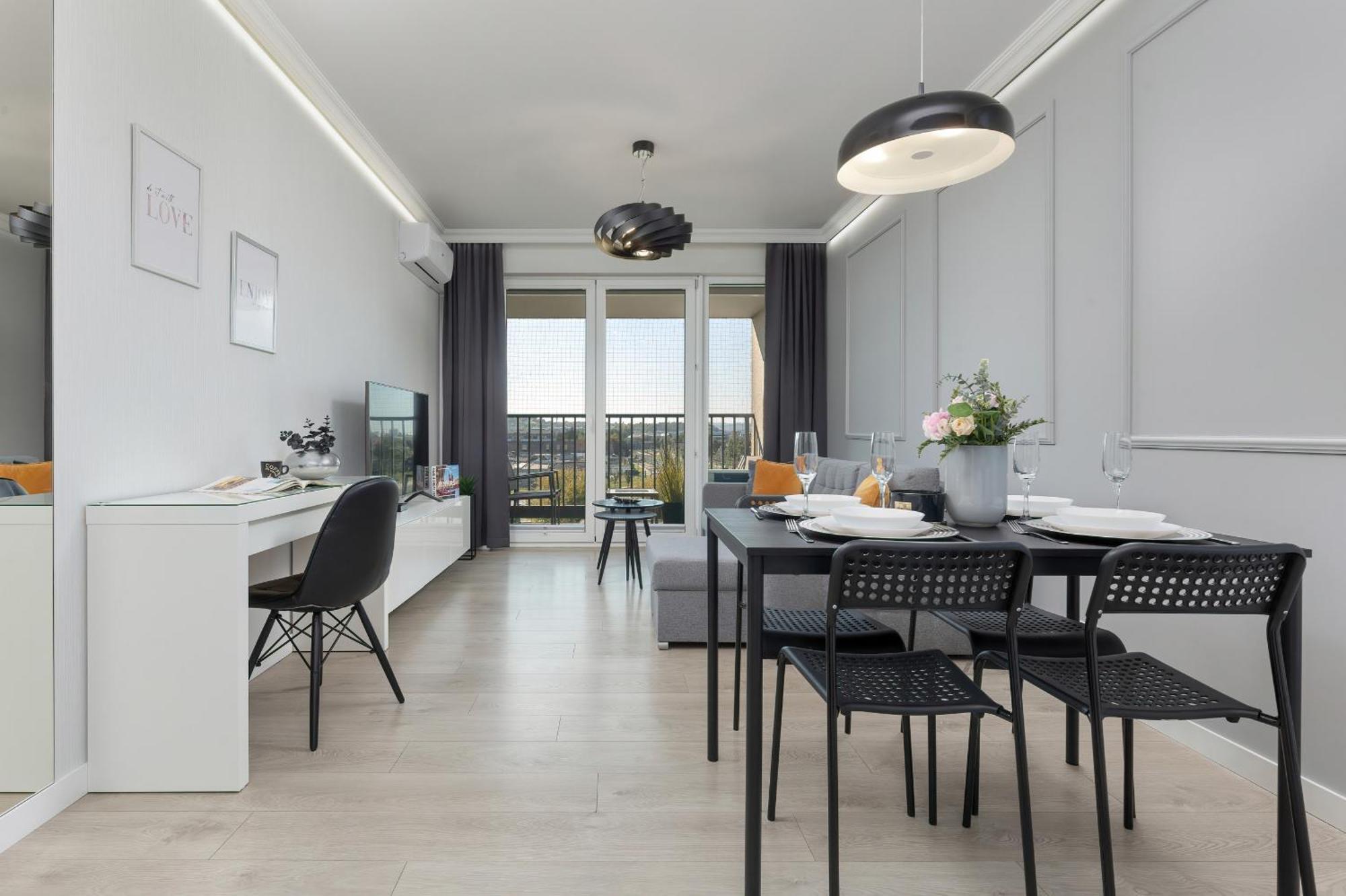 Podgorze Lipska Pet-friendly With Balcony And Parking By Renters Prestige Appartement Krakau